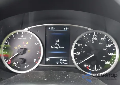 2017 Nissan Sentra Sv z USA, uszkodzony, nr VIN 3N1AB7AP4HL695393